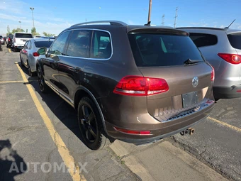 2013 Volkswagen Touareg TDI Lux - miniatura 6