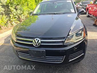 2013 Volkswagen Touareg TDI Sport w/Navigation - miniatura 2
