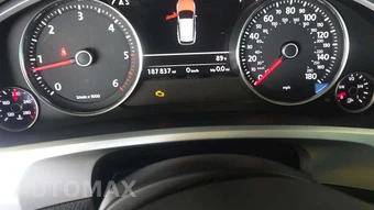 2013 Volkswagen Touareg TDI Sport w/Navigation - miniatura 20