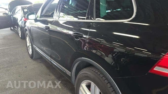 2013 Volkswagen Touareg TDI Sport w/Navigation - miniatura 28