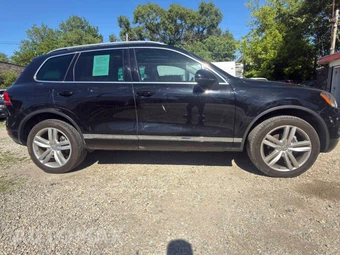 2013 Volkswagen Touareg TDI Sport w/Navigation - miniatura 5