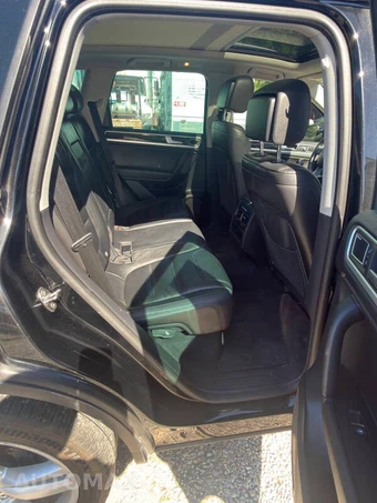 2013 Volkswagen Touareg TDI Sport w/Navigation - miniatura 7