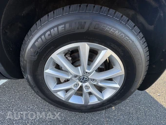 2013 Volkswagen Touareg TDI Sport w/Navigation - miniatura 13