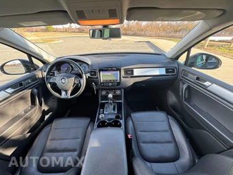 2013 Volkswagen Touareg TDI Sport w/Navigation - miniatura 34