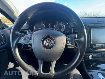 2013 Volkswagen Touareg TDI Sport w/Navigation - miniatura 43