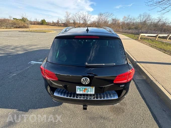 2013 Volkswagen Touareg TDI Sport w/Navigation - miniatura 7