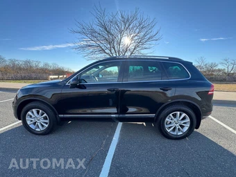 2013 Volkswagen Touareg TDI Sport w/Navigation - miniatura 8