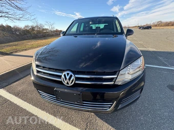 2013 Volkswagen Touareg TDI Sport w/Navigation - miniatura 9