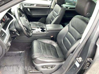 2013 Volkswagen Touareg V6 Executive - miniatura 9