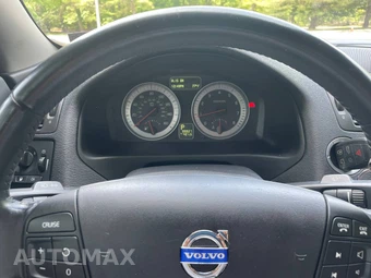 2013 Volvo C70 T5 w/Inscription Pkg - miniatura 10