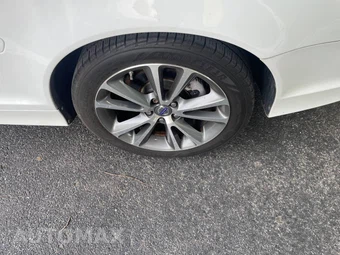 2013 Volvo C70 T5 w/Inscription Pkg - miniatura 11