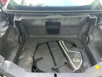 2013 Volvo C70 T5 w/Inscription Pkg - miniatura 16
