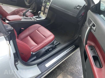 2013 Volvo C70 T5 w/Inscription Pkg - miniatura 17