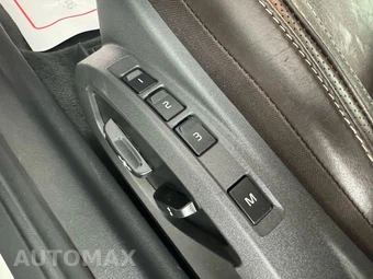 2013 Volvo C70 T5 w/Inscription Pkg - miniatura 28