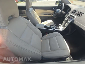 2013 Volvo C70 T5 – miniatura 8