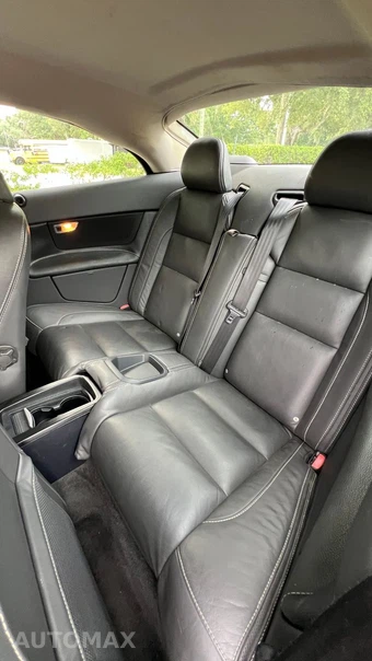 2013 Volvo C70 T5 – miniatura 12