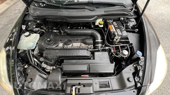 2013 Volvo C70 T5 – miniatura 17