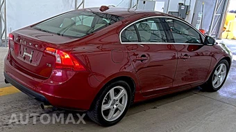 2013 Volvo S60 T5 Premier Plus – miniatura 4