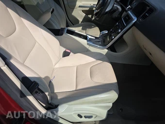 2013 Volvo S60 T5 Premier Plus – miniatura 8