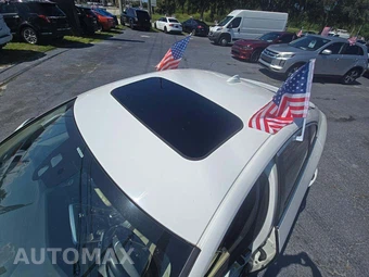 2013 Volvo S60 T5 Premier - miniatura 9