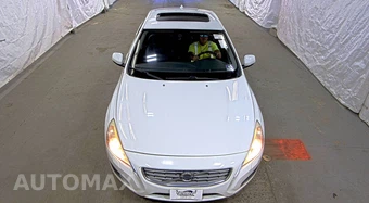 2013 Volvo S60 T5 – miniatura 2