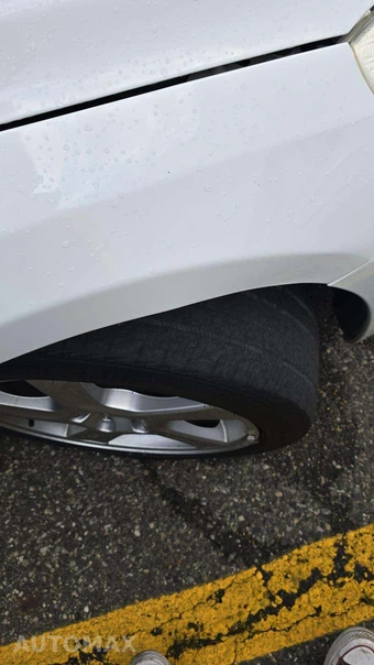 2013 Volvo S60 T5 – miniatura 23