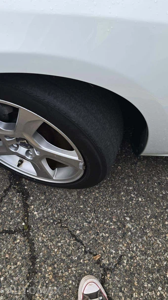 2013 Volvo S60 T5 – miniatura 32