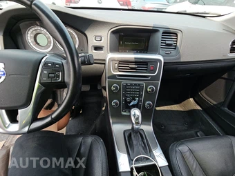 2013 Volvo S60 T5 - miniatura 11