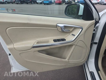 2013 Volvo S60 T5 – miniatura 9