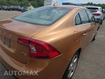 2013 Volvo S60 T5 - miniatura 4