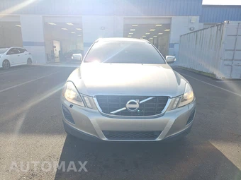 2013 Volvo XC60 3.2 Premier – miniatura 2