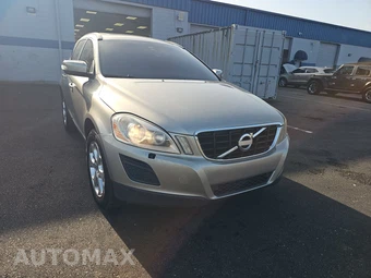2013 Volvo XC60 3.2 Premier – miniatura 3