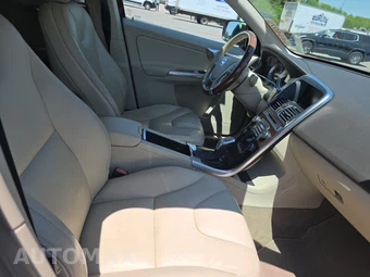 2013 Volvo XC60 3.2 – miniatura 8