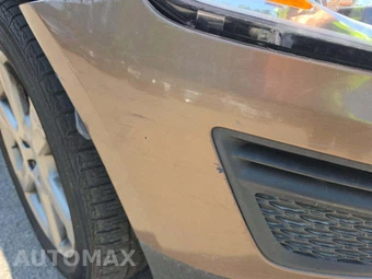 2013 Volvo XC60 T6 R-Design Platinum – miniatura 22