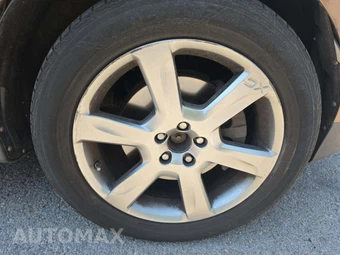 2013 Volvo XC60 T6 R-Design Platinum – miniatura 31