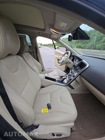 2013 Volvo XC60 T6 – miniatura 18