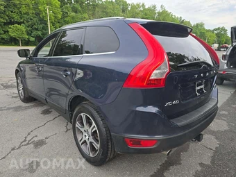 2013 Volvo XC60 T6 – miniatura 2