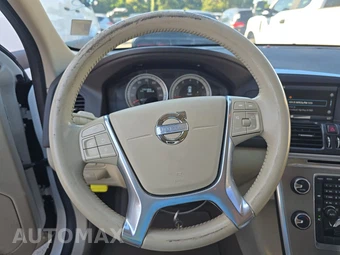 2013 Volvo XC60 T6 – miniatura 10