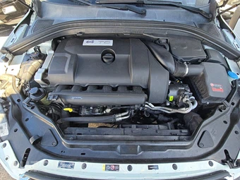 2013 Volvo XC60 T6 – miniatura 15