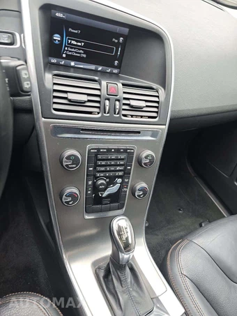 2013 Volvo XC60 T6 - miniatura 10