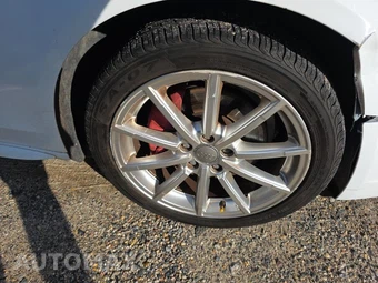 2014 Audi A4 2.0T Premium Plus Sedan - miniatura 9