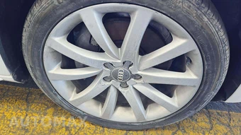 2014 Audi A4 2.0T Premium Sedan – miniatura 36