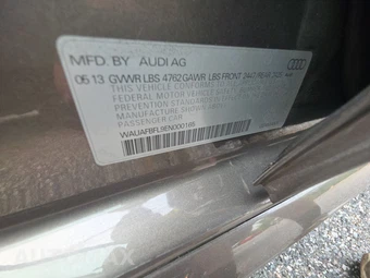2014 Audi A4 2.0T Premium Sedan – miniatura 14