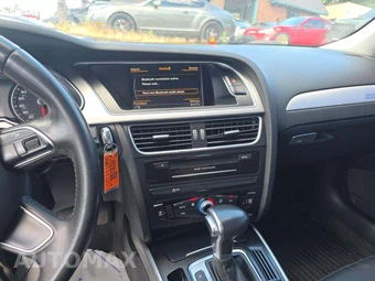 2014 Audi A4 2.0T Premium Sedan – miniatura 10