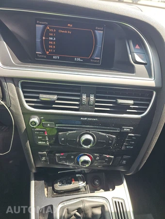 2014 Audi A4 2.0T Premium Sedan - miniatura 11