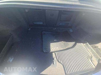2014 Audi S8 – miniatura 14