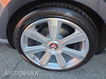 2014 Bentley Continental GT V8 Convertible - miniatura 11