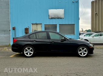 2014 BMW 3 Series Sedan 320i - miniatura 9