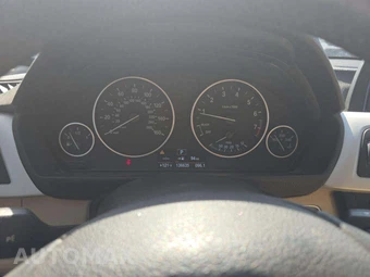 2014 BMW 3 Series Sedan 320i - miniatura 9