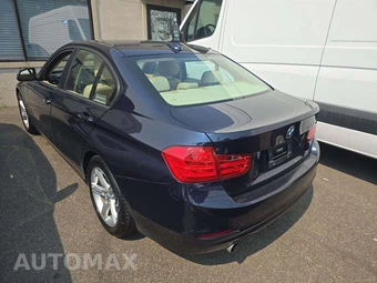 2014 BMW 3 Series Sedan 320i - miniatura 2